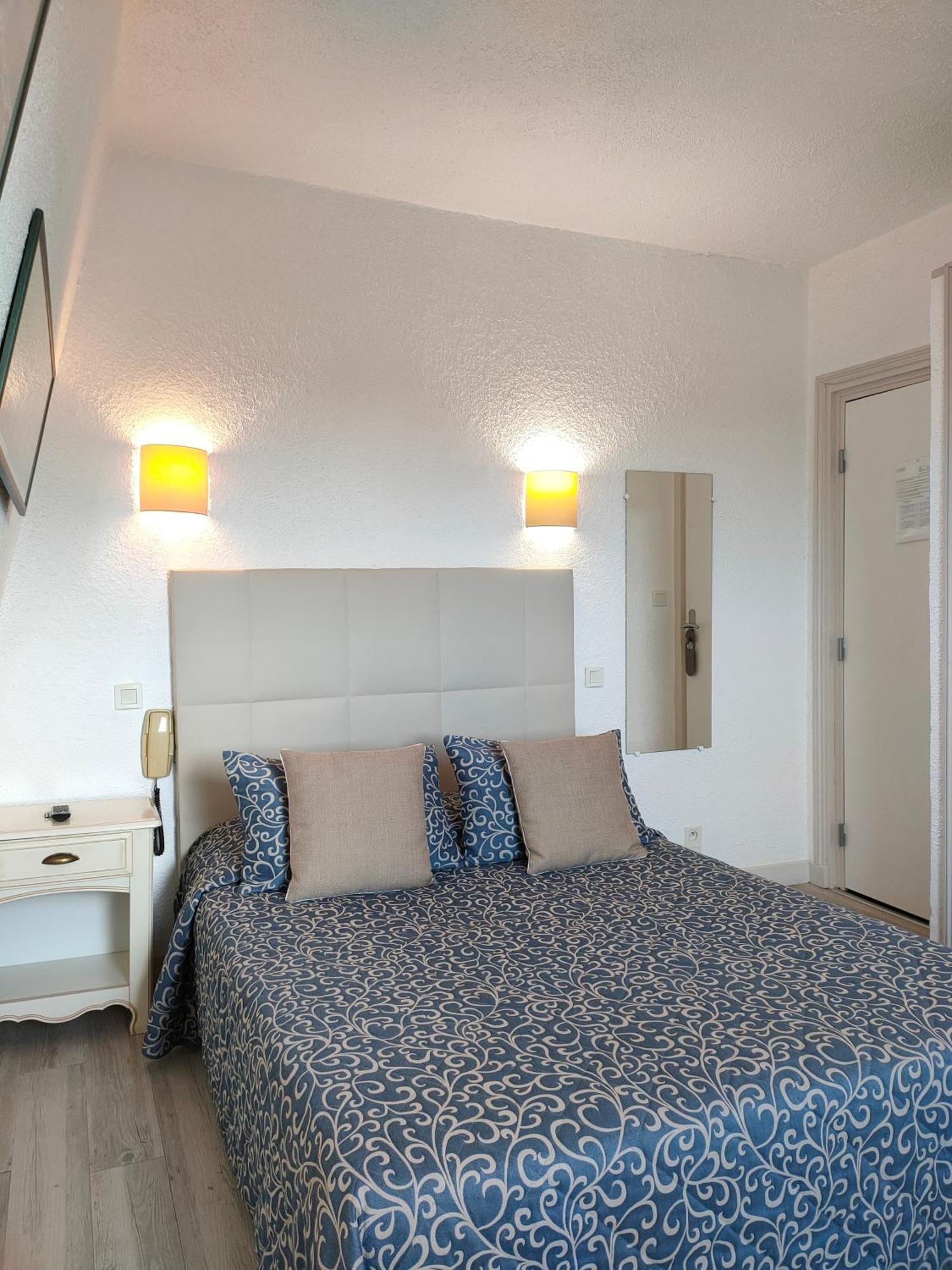 Hotel Le Littoral Lezardrieux Bagian luar foto