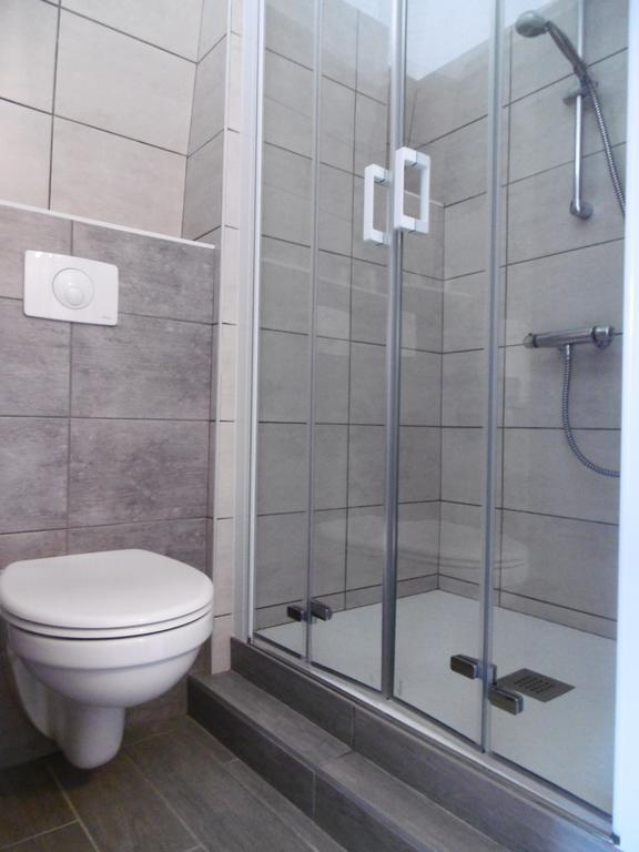 Hotel Le Littoral Lezardrieux Bagian luar foto